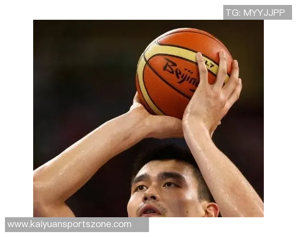 姚明创历史：25年前今日单场38分且命中率百分百的传奇时刻